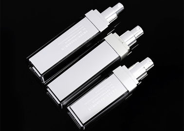 Volumen-Quadrat-Acrylpumpflasche 30ml 50ml kosmetisches Verpackensoem angenommen